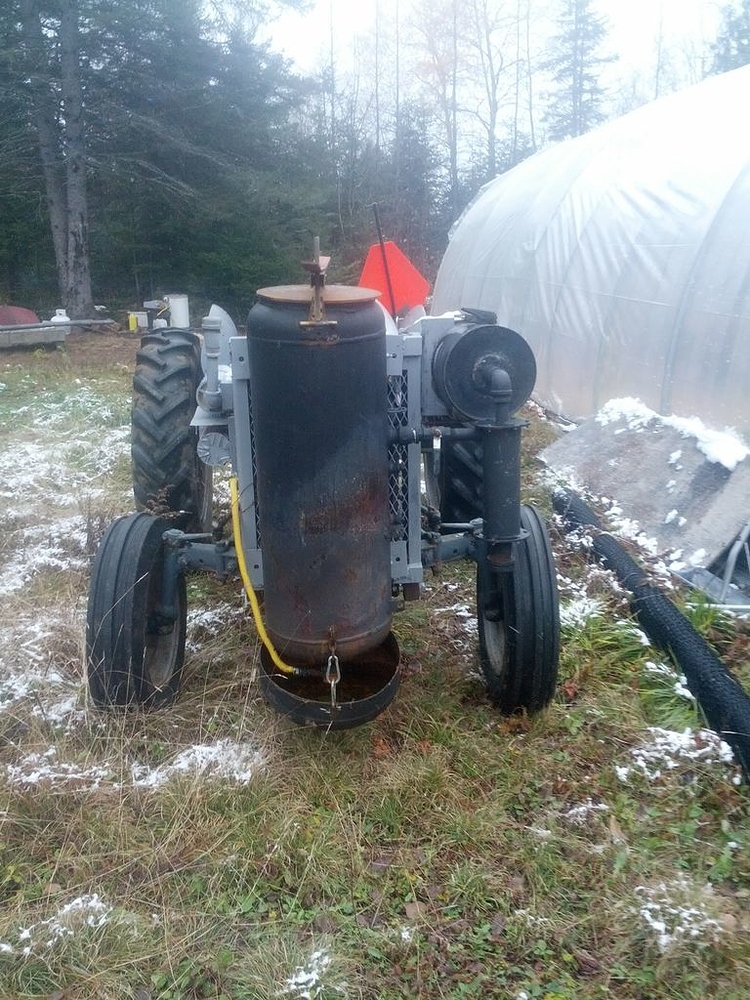 My charcoal tractor Woodgas Farming Drive On Wood!